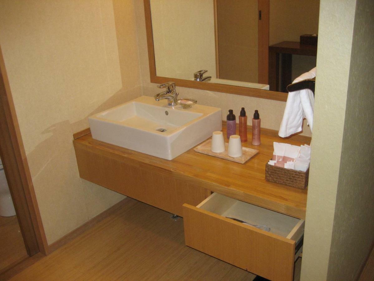 Hotel Hatsuhana هاكوني المظهر الخارجي الصورة